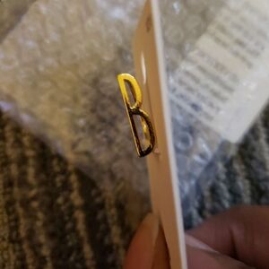 Express "B" ring sz 6